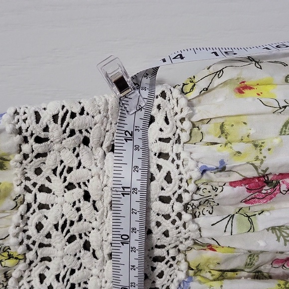 Floral print cotton lace trim ruched dress - Picture 12 of 12